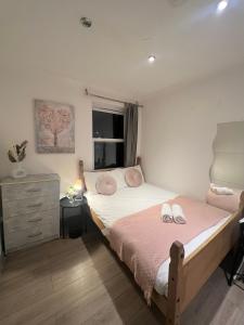 Легло или легла в стая в 3 Bedroom Flat in King’s Cross, St Pancras’s. 8 People
