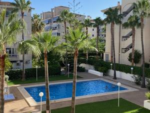 Bazén v ubytování Apartamento Bulevar en Playa Albir nebo v jeho okolí