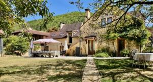 Сад в Esparoutis Chambres d'hôtes du Charme