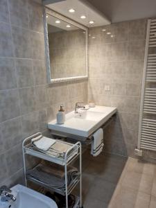 Koupelna v ubytování Casa Mela + 30 fotografií