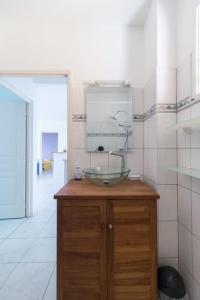 Foto sihtkohas Sainte-Luce asuva majutusasutuse Appartement Pleine Mer, face à la plage ! galeriist +30 fotot