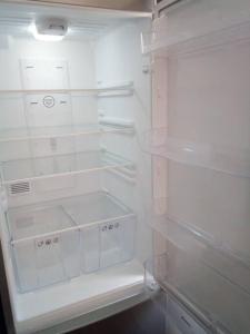 Koupelna v ubytování Spacious, 2 BR/2 BA, 3 Min walk to the beach
