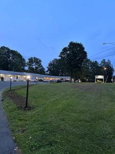 Fotografie z fotogalerie ubytování Heart of the Berkshires Motel v destinaci Pittsfield