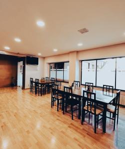 A restaurant or other place to eat at Hotel Alegret
