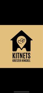 a black and white logo with a heart in a house at KITNETS Kretzer Hinckel 2 - CENTRO in Alfredo Wagner +1 photo