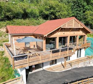 Das Gebäude in dem sich das Chalet befindet