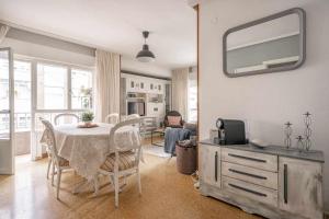 Φωτογραφία από το άλμπουμ του Apartamento Lourmar El Berrón σε Berrón