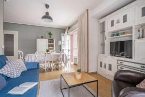 Φωτογραφία από το άλμπουμ του Apartamento Lourmar El Berrón σε Berrón