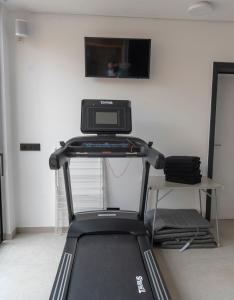 Das Fitnesscenter und/oder die Fitnesseinrichtungen in der Unterkunft Vakantiehuis Joanitas