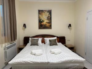 Hotel X客房内的一张或多张床位