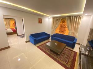 Maria Hotel and Resorts的休息区