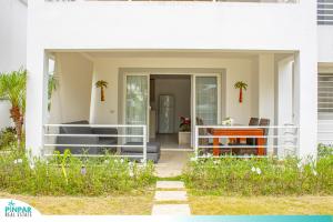 Fotografie z fotogalerie ubytování Pool Terrace, Deluxe E1, Close to Beach, 2Br, 2Bt v destinaci Punta Cana