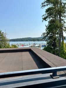 Loodusmaastik puhkemaja lähedal