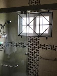 Ένα μπάνιο στο J&R Sunshine Retreat +26 φωτογραφίες