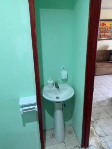 Photo de la galerie de l'établissement HOSTEL CASA MARINA, à Puerto Limón 45 autres photos