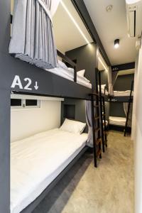 PIER 808 Hostel客房内的一张或多张床位