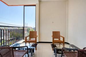 Balkón nebo terasa v ubytování RedDoorz Syariah near Airlangga University Campus B