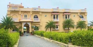 Aed väljaspool majutusasutust Horizon Resort Pushkar-Feel of The Nature