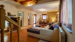 Ein Sitzbereich in der Unterkunft Guest house Donna