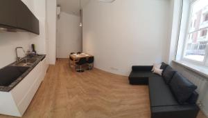 A kitchen or kitchenette at Appartamenti Reali Bonaccini