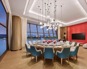 TV/Unterhaltungsangebot in der Unterkunft Hyatt Regency Shanghai Songjiang