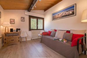 Appartement Le Carlaveyron - Happy Rentals tesisinde bir oturma alanı