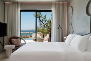 Voodi või voodid majutusasutuse W Costa Navarino toas