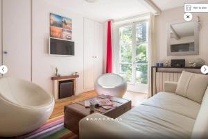Posedenie v ubytovaní High Standing 2-Room Apartment in Latin Quarter Paris