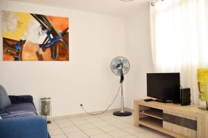 法兰西堡Appartement équipé avec vue et place de parking的相册照片