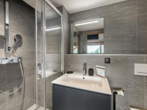 Kúpeľňa v ubytovaní Appartement spacieux avec accès bien-être, proche des pistes et du centre de Megève - FR-1-569-46
