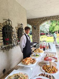 Étkezési lehetőség a villában vagy a közelben