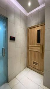 The Luxe Studio - 2 pax - KL - Microwave - Fridge