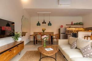 Galeriebild der Unterkunft Unique and Modern Villa Canggu in Canggu