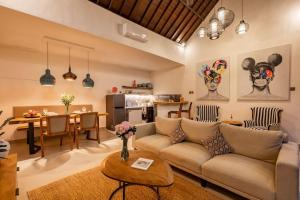 Galeriebild der Unterkunft Unique and Modern Villa Canggu in Canggu
