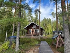 Rakennus, jossa lomamökki sijaitsee