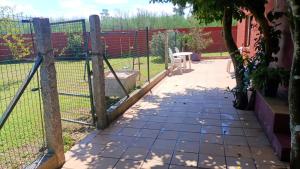 Vonkajšia záhrada v ubytovaní Spacious House with Garden in Touro – Family-Friendly