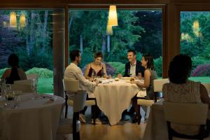 Hosté ubytování Grand Hotel Terme Di Comano