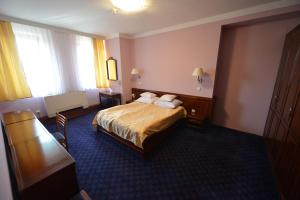 Katil atau katil-katil dalam bilik di Hotel Norcev