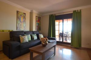 Część wypoczynkowa w obiekcie Apartamentos Punta Canela