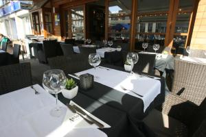Restaurace v ubytování Hotel Ambassadeur