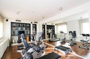Posilňovňa alebo fitness centrum v ubytovaní AC Hotel Padova by Marriott