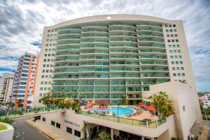 Πισίνα στο ή κοντά στο Hotel Colon Salinas