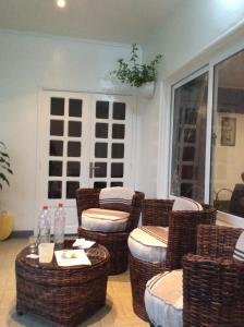 Predel za sedenje v nastanitvi Comme Chez Soi 1