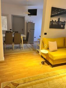 Fotografie z fotogalerie ubytování Apartament Qerret Kavajë v destinaci Golem