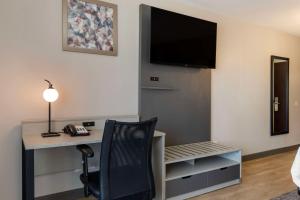 Sjónvarps- og/eða afþreyingartæki á Best Western Plus Fort Worth North