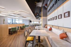 Posezení v ubytování Hilton Garden Inn Shanghai Lujiazui