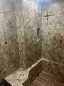 Kylpyhuone majoituspaikassa Girardot Apartamento lujo