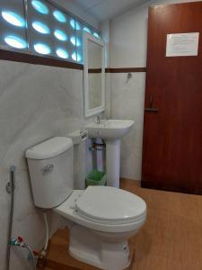 Koupelna v ubytování Ben Guesthouse