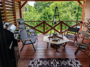 a screened in porch with chairs and a table at Ahouse - Vacation STAY 17245v in Takashima