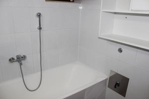Koupelna v ubytování Apartments Petrada